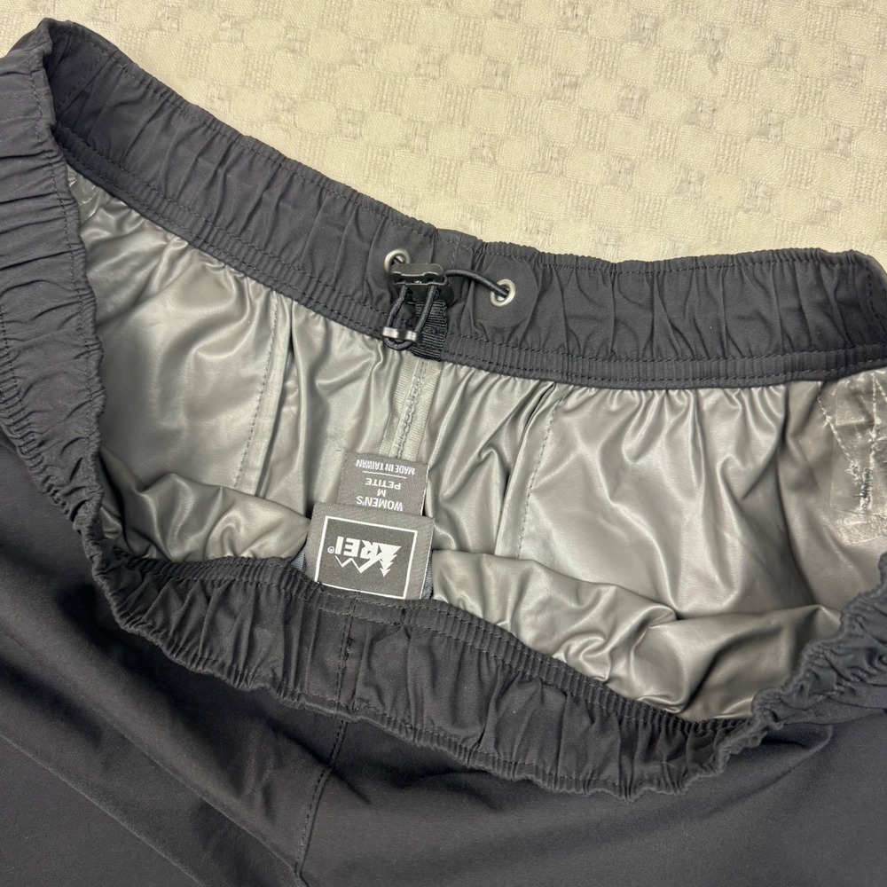 REI E1 Elements Rain Pants Womens M Petite Black Waterproof Outdoor Gorpcore - Picture 12 of 12